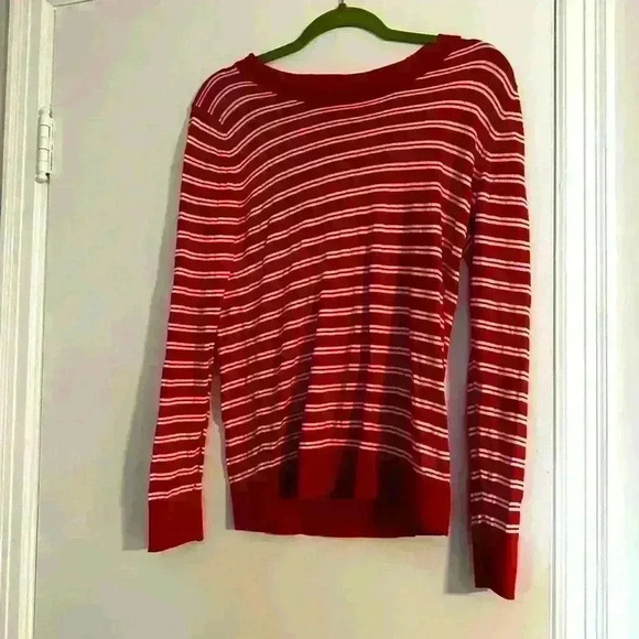 Banana Republic. Forever sweater. boatneck collar. Long sleeve sweater. Size:SP - Picture 1 of 8